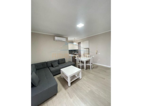 APARTAMENT 1+1 ME QERA NE BLLOK
