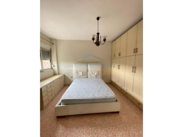 APARTAMENT 1+1 ME QERA NE BLLOK