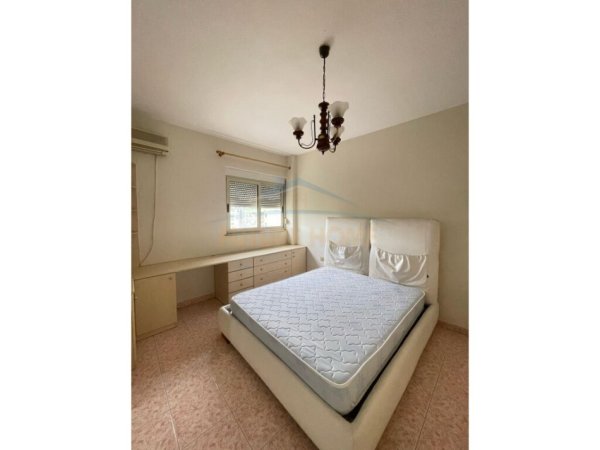 APARTAMENT 1+1 ME QERA NE BLLOK