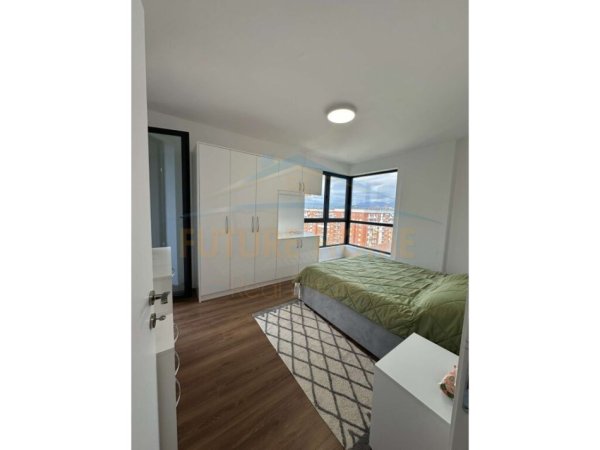 Tirane, jepet me qera apartament 2+1 Kati 7, 78 m² 600 € (UNAZA RE)