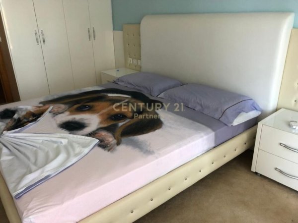 Tirane, shes apartament 2+1+Aneks+Ballkon Kati 6, 133 m² 310.000 € (Komuna e Parisit)