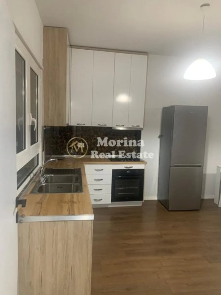 Tirane, jepet me qera apartament 2+1 Kati 2, 85 m² 500 € (Institut)