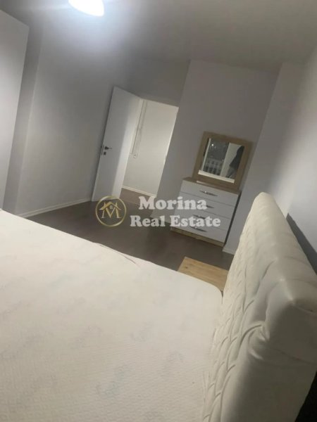 Tirane, jepet me qera apartament 2+1 Kati 2, 85 m² 500 € (Institut)