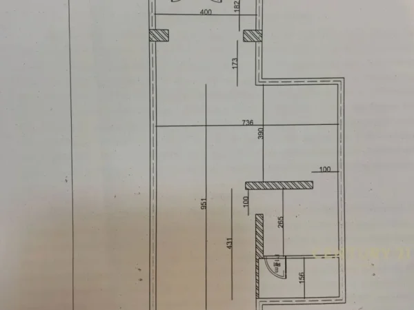 Tirane, shitet dyqan Kati 0, 82 m² 150.000 € (21 Dhjetori)