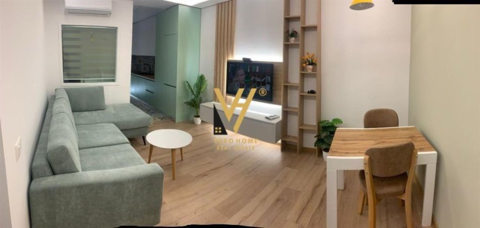 Tirane, jepet me qera apartament 1+1+Aneks+Ballkon Kati 3, 60 m² 600 € (KOMUNA E PARISIT)