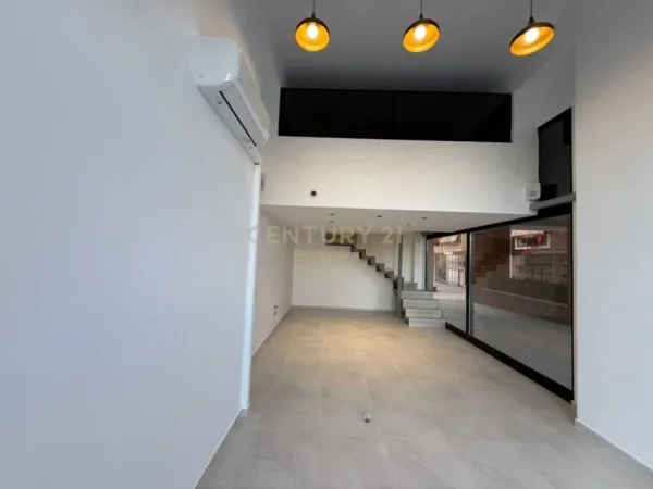 Tirane, jepet me qera zyre Kati 1, 69 m² 1.200 € (Amerikan 3)