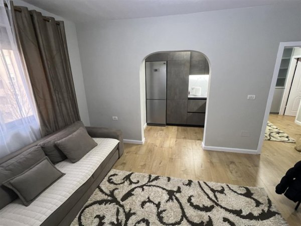 Tirane, jepet me qera apartament 1+1 Kati 4, 68 m² 560 € (21 dhjetori)
