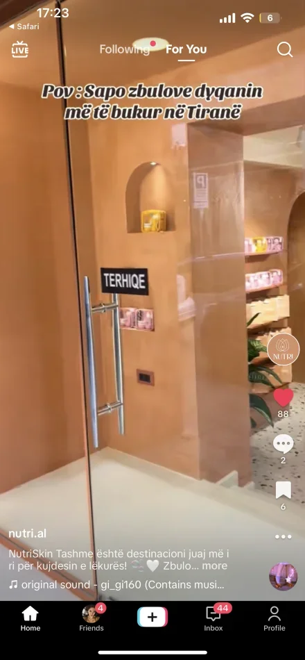 Tirane, shes Biznes dyqan - skincare dermokozmetik/ parafarmaci 25.000 €