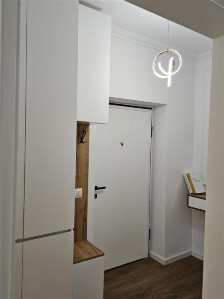 Tirane, jepet me qera apartament 1+1 Kati 1, 70 m² 610 € (rruga e kavajes)