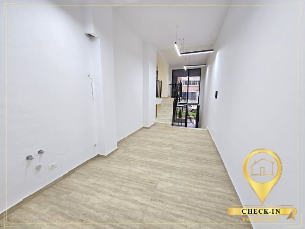 Tirane, jepet me qera dyqan Kati 0, 90 m² 1.000 € (Rruga Tefta Tashko)