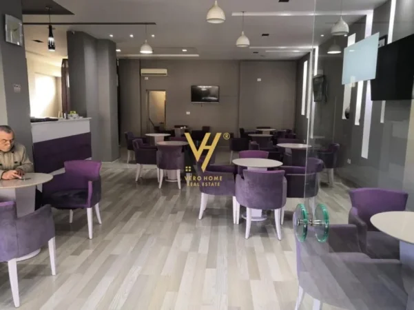 Tirane, shitet dyqan Kati 0, 104 m² 365.000 € (RRUGA BARDHYL)