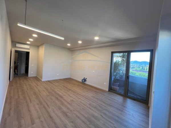 Tirane, shitet apartament 1+1+Ballkon Kati 10, 113 m² 450.000 € (LION PARK 1 RRUGA E ELBASANIT)