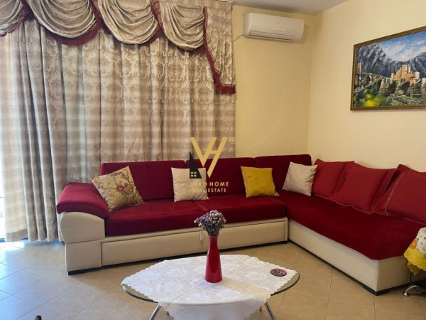 Tirane, jepet me qera apartament 1+1+Aneks+Ballkon Kati 3, 60 m² 600 € (RRUGA E KOSOVAREVE)