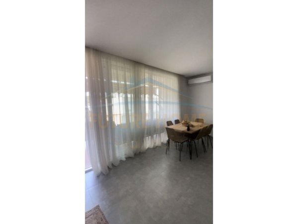 Durres, shitet apartament 2+1+Ballkon Kati 2, 100 m² 305.000 € (San Pietro, Loti 4 , Gjiri i Lalezit)