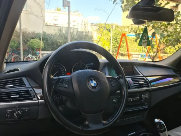 Tirane, shes SUV | Fuoristrad | Xhip *OKAZION* BMW X5 E70 2013 Nafte, gri e erret automatik Klima 11.000 €
