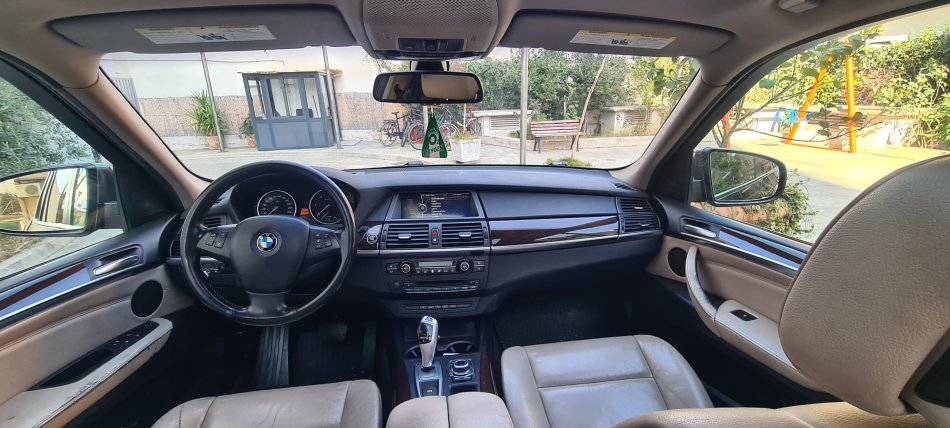 Tirane, shes SUV | Fuoristrad | Xhip *OKAZION* BMW X5 E70 2013 Nafte, gri e erret automatik Klima 11.000 €