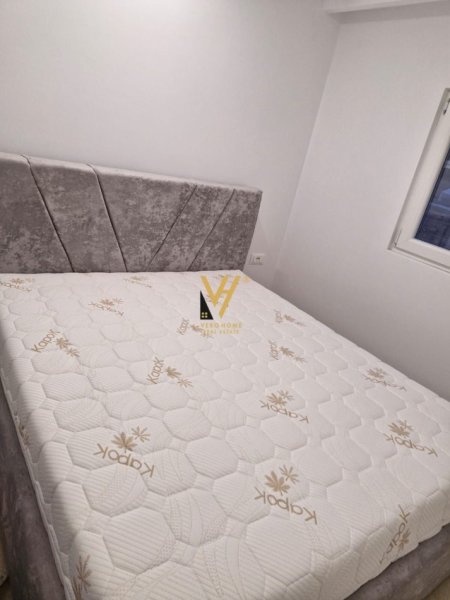 Tirane, jepet me qera shtepi 1 Katshe Kati 0, 95 m² 400 € (BALDUSHK)