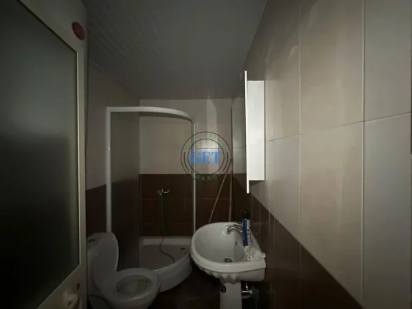 Durres, shitet apartament 2+1+Ballkon Kati 3, 73 m² 70.000 € (Qerret, Durres)