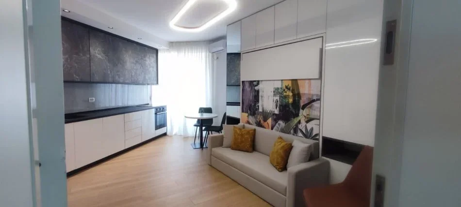 Tirane, shitet garsonier 1+1+Ballkon Kati 4, 35 m² 82.000 € (Komuna e Parisit)
