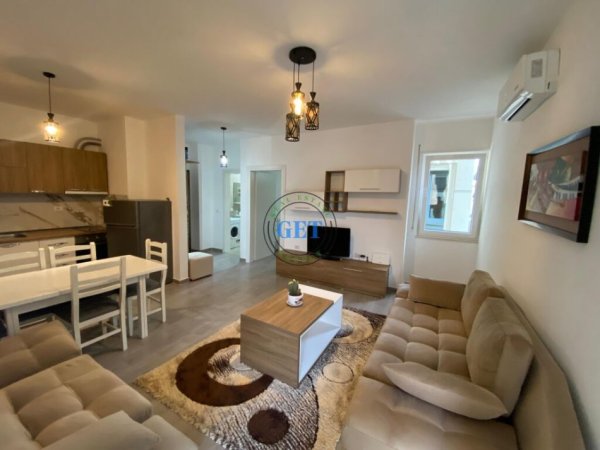 Durres, jepet me qera apartament 1+1+Ballkon Kati 5, 60 m² 500 € 