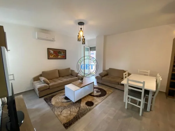 Durres, jepet me qera apartament 1+1+Ballkon Kati 5, 60 m² 500 € 