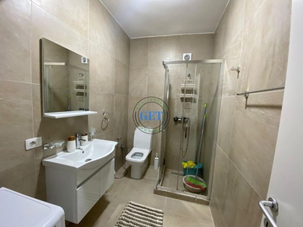 Durres, jepet me qera apartament 1+1+Ballkon Kati 5, 60 m² 500 € 