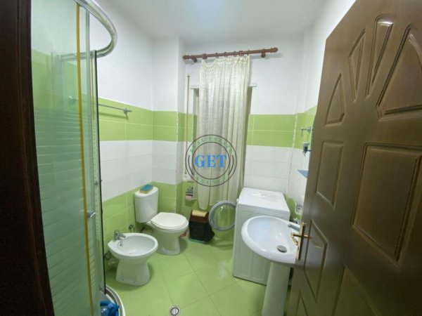 Durres, jepet me qera apartament 1+1+Ballkon , 70 m² 300 € 