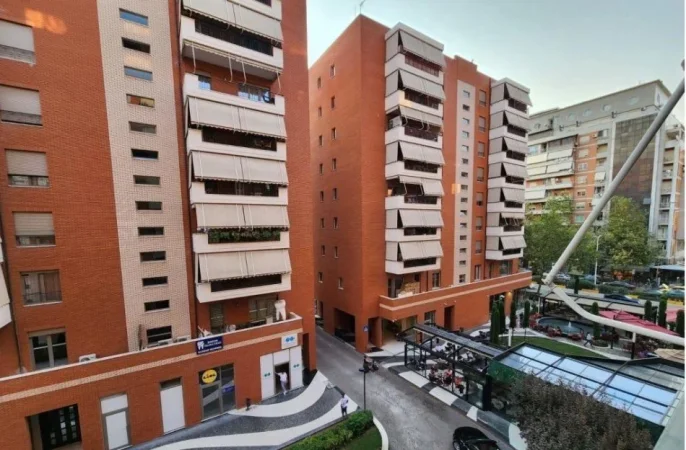 Tirane, shitet ambjent biznesi Kati 1, 44 m² 220.000 € (Rruga e Kavajes)