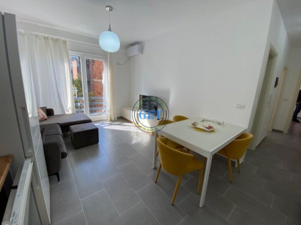 Durres, jepet me qera apartament 2+1 Kati 2, 75 m² 450 € (Plazh, Iliria)