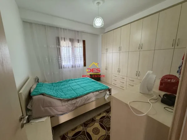 Vlore, shitet shtepi 2+1 Kati 0, 88 m² 250.000 € (Rruga Dervish Hekali)