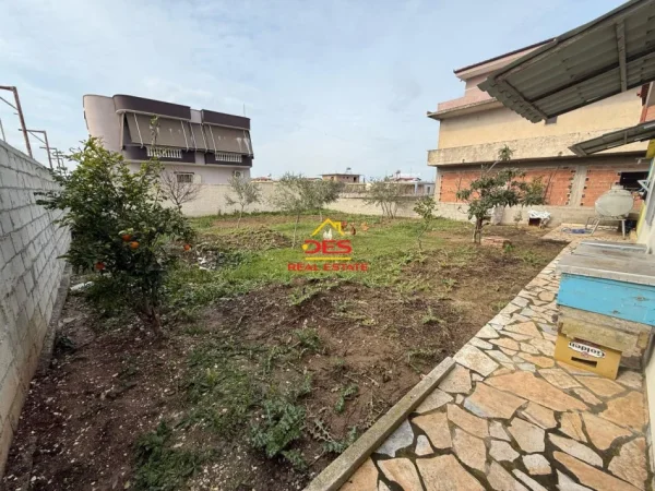Vlore, shitet shtepi 2+1 Kati 0, 88 m² 250.000 € (Rruga Dervish Hekali)