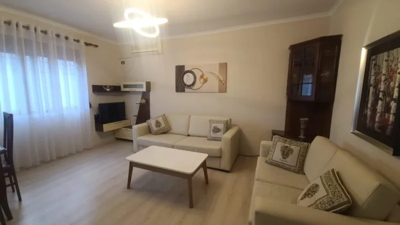 Tirane, shitet apartament 1+1 Kati 3, 59 m² 110.000 € (Nder Mjeda)