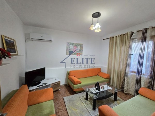 Tirane, jepet me qera apartament 1+1+Ballkon Kati 2, 50 m² 360 € (Misto Mame)