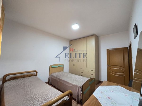 Tirane, jepet me qera apartament 1+1+Ballkon Kati 2, 50 m² 360 € (Misto Mame)