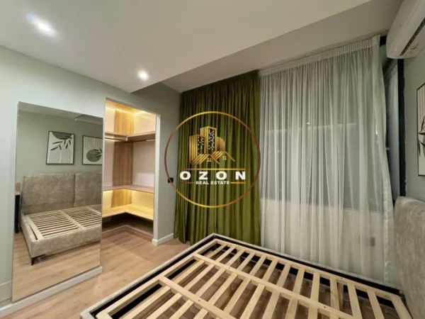 Tirane, jepet me qira apartament 1+1 Kati 5, 56 m² (Pazarit të Ri, Rruga Tefta Tashko Koço)