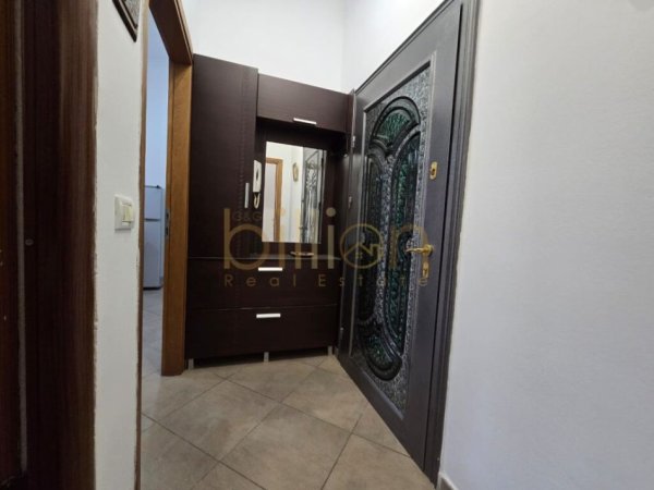 Tirane, jepet me qera apartament 1+1 Kati 6, 65 m² 500 € (Kodra e Diellit, Tirana, Albania)