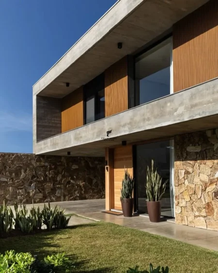 Tirane, shitet Vile 2+1+Ballkon Kati 3, 900 m² 830.000 € (TEG)