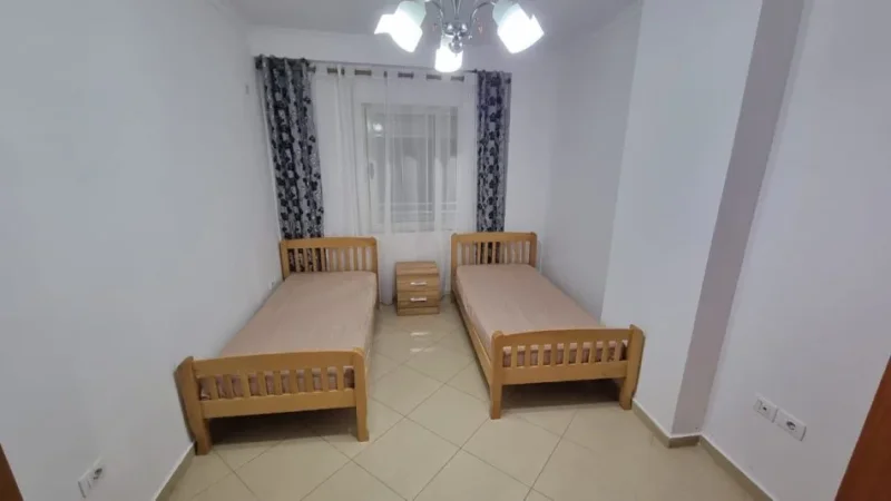 JEPET SUPER APARTAMENT ME QERA 2+1 NE ASTIR TEK SANTANA 450 €