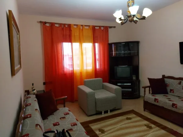 Tirane, shitet apartament 2+1 Kati 5, 85 m² 125.000 € (SHITET APARTAMENTI 2+1 TEK VARRI I BAMIT NE XHAMLLIK.)