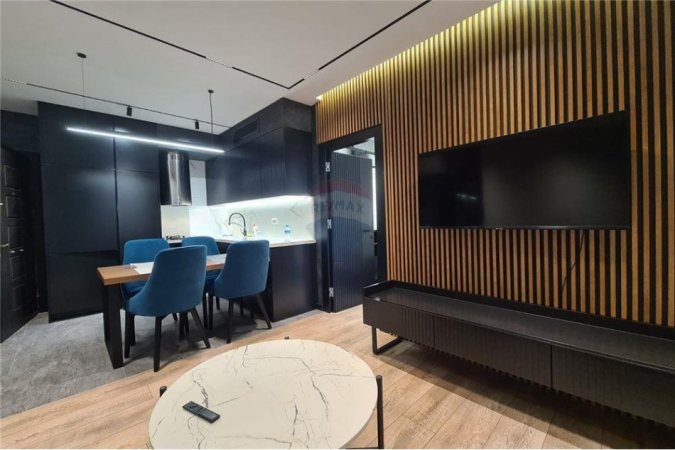 Tirane, jepet me qera apartament 2+1+Ballkon Kati 4, 88 m² 1.350 € 