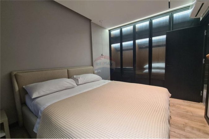 Tirane, jepet me qera apartament 2+1+Ballkon Kati 4, 88 m² 1.350 € 