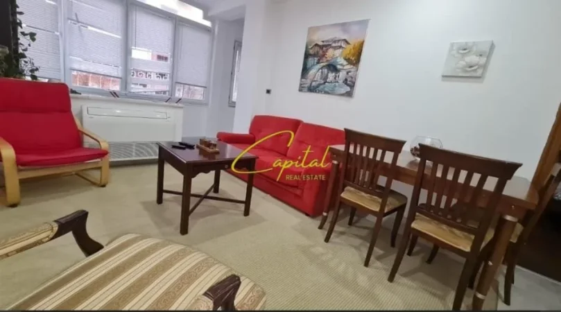 Tirane, jepet me qera apartament 1+1 Kati 2, 60 m² 600 € (BLLOKU)