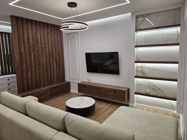 Tirane, jepet me qera apartament 2+1 Kati 5, 77 m² 1.000 € (Selvia afer Spar)