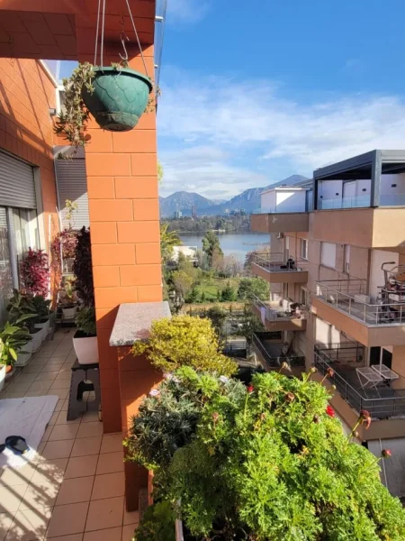 Shqiperi, shes 2+1+Ballkon Kati 5, 98 m² 206.000 € (rruga liqeni thate)