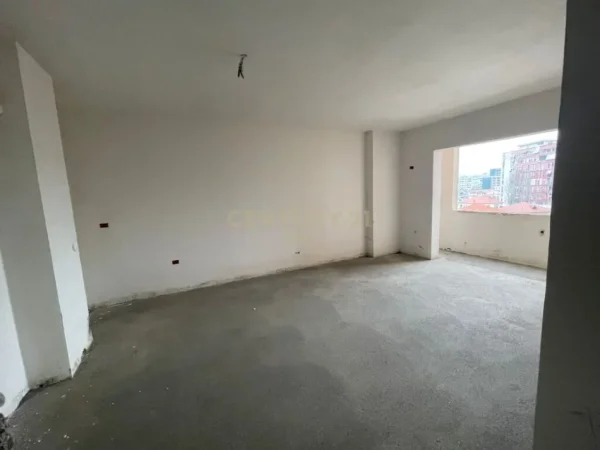 Tirane, shitet apartament 1+1 Kati 6, 70 m² 87.000 € 