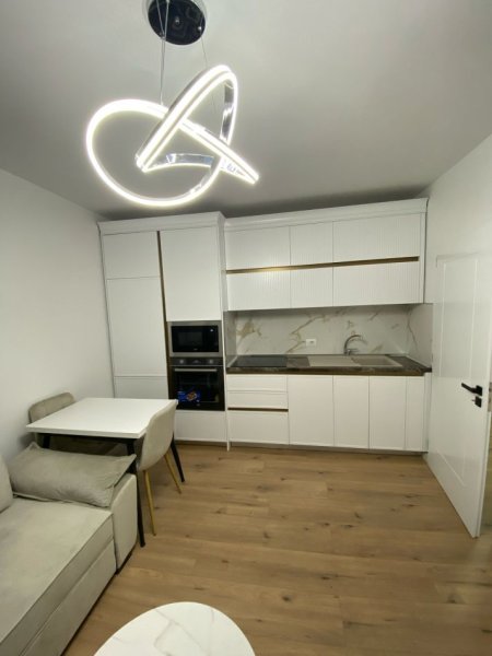 Tirane, jepet me qera apartament 2+1+Aneks+Ballkon Kati 3, 650 € (rruga mine peza)