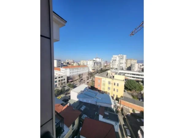 Tirane, shitet apartament 2+1 Kati 8, 103 m² 350.000 € 