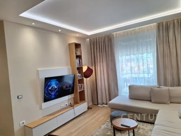 Tirane, shitet apartament 2+1 Kati 6, 91 m² 230.000 € 
