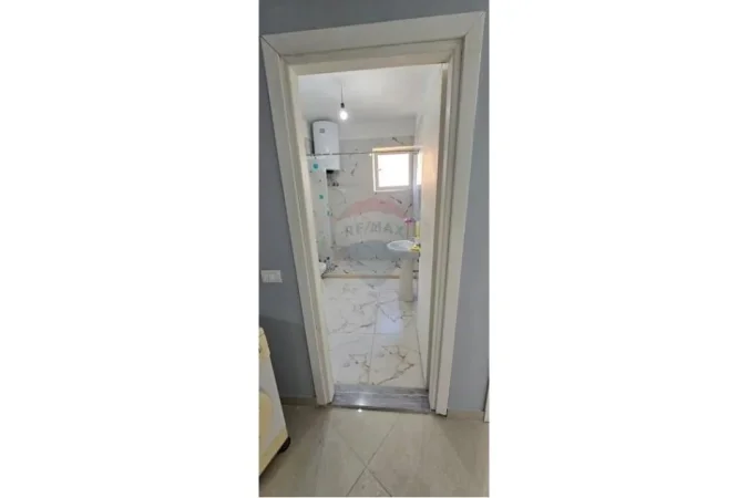 Tirane, shitet apartament 2+1 Kati 4, 91 m² 193.000 € (Mine Peza)