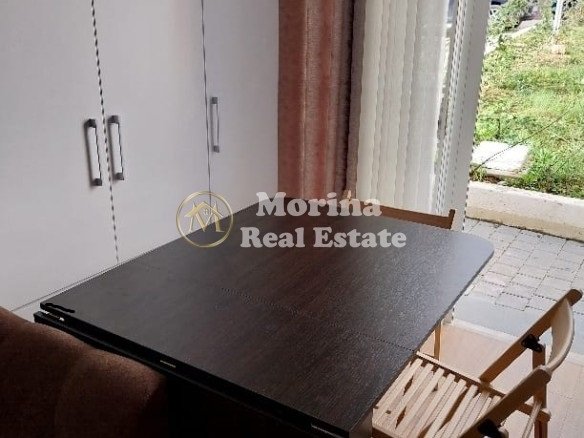 Tirane, jepet me qera apartament Kati 1, 38 m² 300 € (Ali Demi-Kompleksi Mangalem)